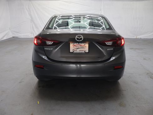Used 2017 MAZDA MAZDA3 Sport w/ Preferred Equipment Package FWD image 6