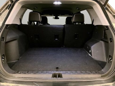 Used 2023 GMC Terrain AT4 AWD/4WD image 33