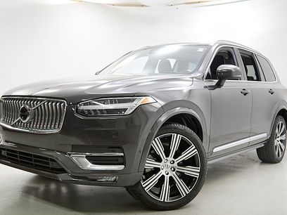 Used 2023 Volvo XC90 B6 Ultimate w/ Lounge Package