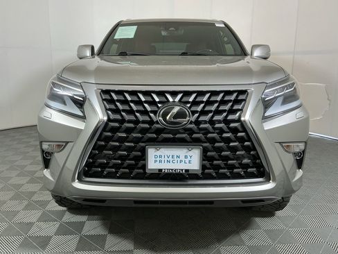 Used 2022 Lexus GX 460 Premium image 3