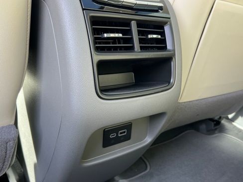 New 2026 Cadillac XT5 Premium Luxury image 19