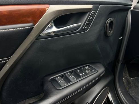 Used 2019 Lexus RX 350L FWD image 11