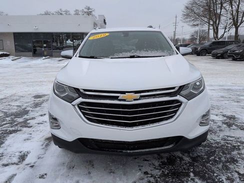 Used 2019 Chevrolet Equinox Premier image 8