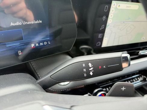 New 2026 Chevrolet Equinox LT w/ Convenience Package II FWD image 23