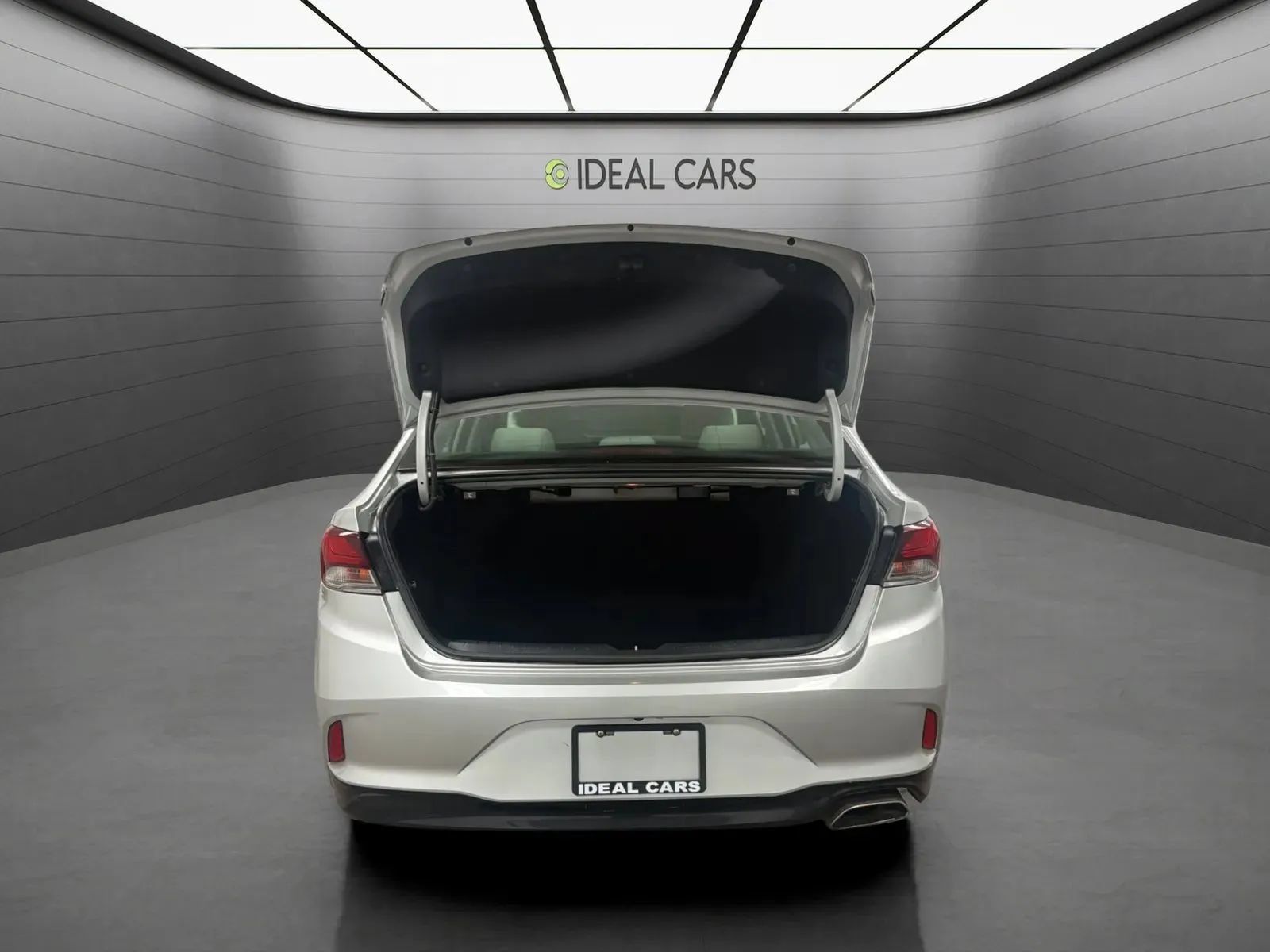 Used 2018 Hyundai Sonata SE FWD image 6