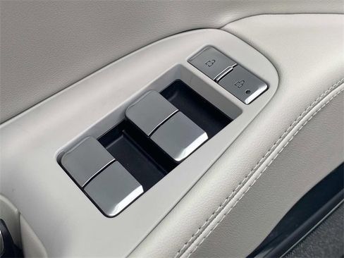 New 2025 Lincoln Navigator Reserve image 12