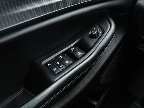 Certified 2023 Jeep Grand Cherokee Laredo RWD image 21