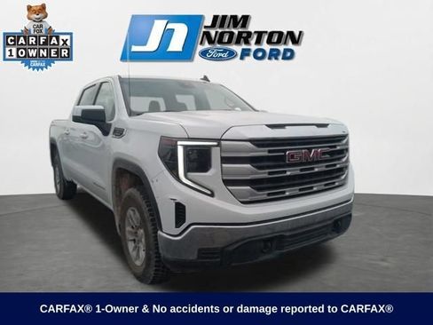 Used 2023 GMC Sierra 1500 SLE AWD/4WD image 1