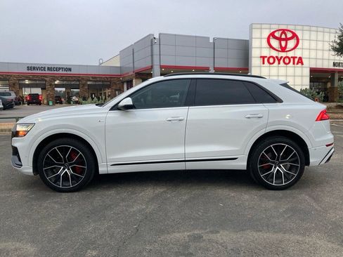 Used 2019 Audi Q8 Prestige w/ Luxury Package image 7