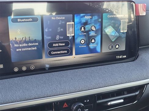 New 2026 Nissan Kicks S image 7