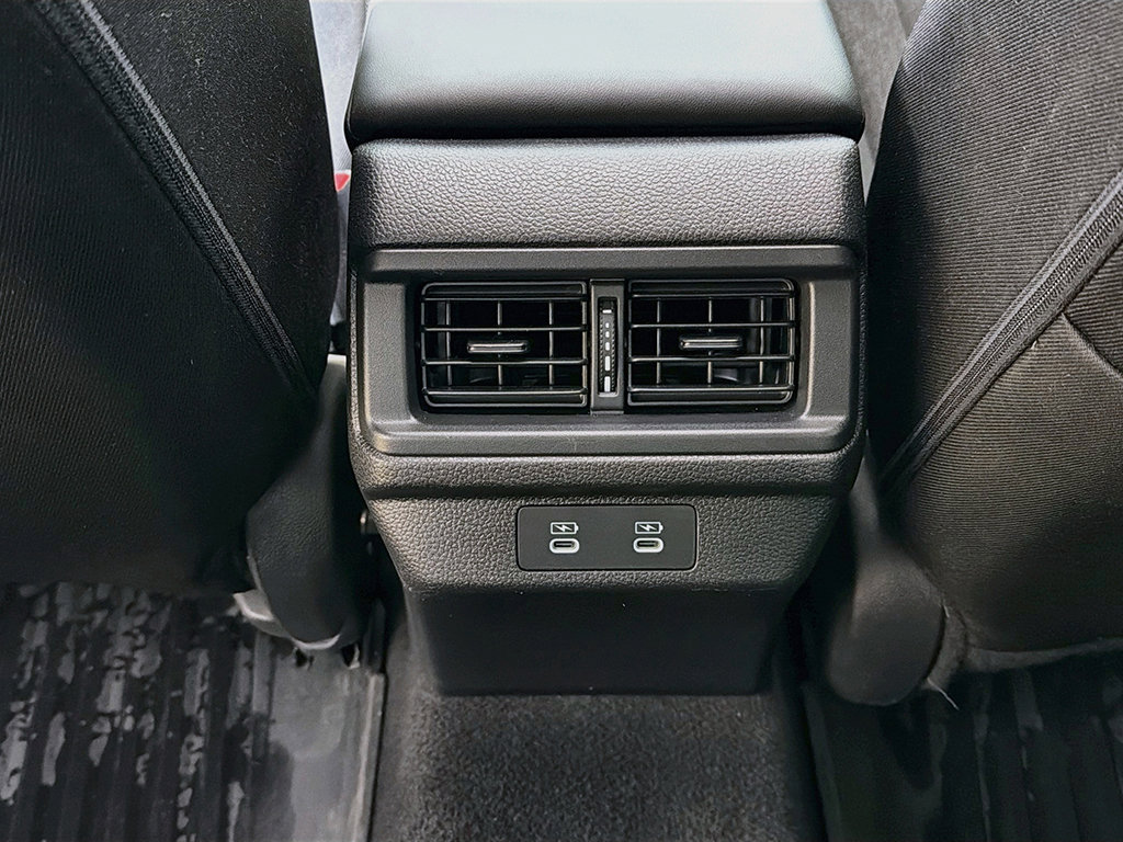 Used 2025 Honda Accord SE image 28