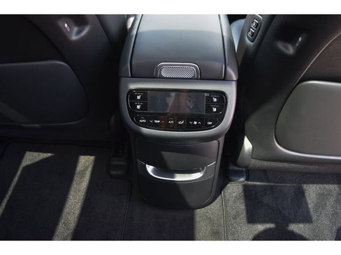 New 2026 Hyundai Ioniq 9 Limited image 25