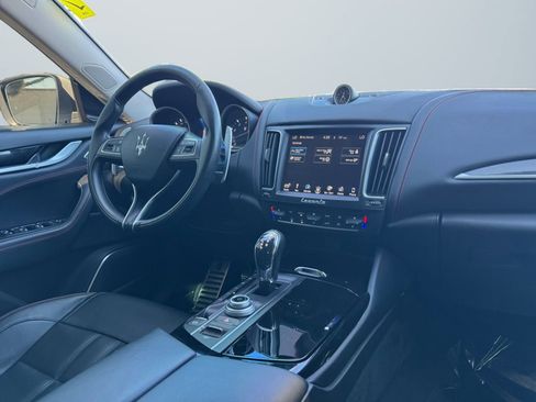 Used 2018 Maserati Levante S GranSport AWD/4WD image 14
