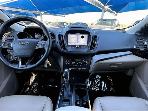 Used 2018 Ford Escape SEL image 15