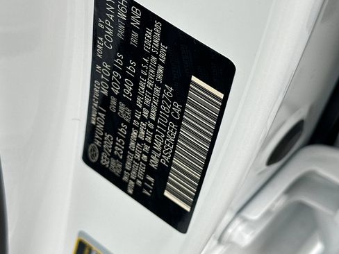 New 2026 Hyundai Elantra Blue FWD image 25