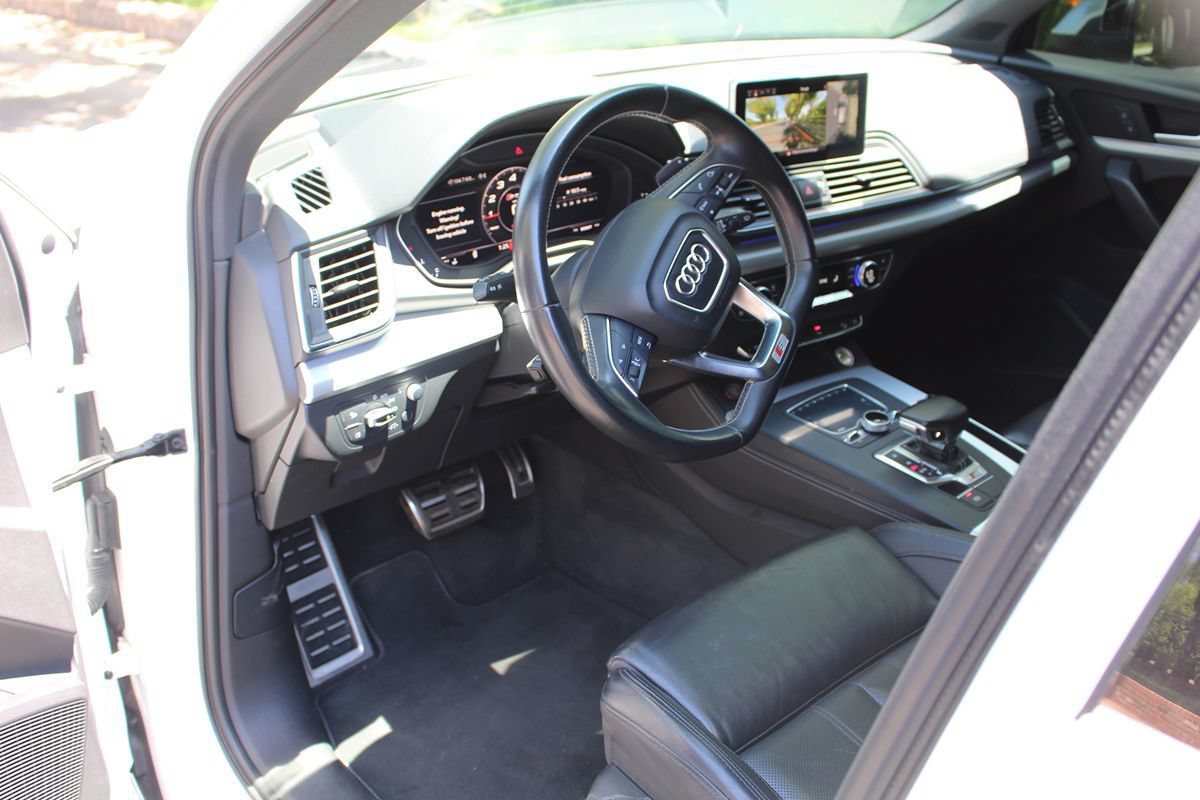 Used 2018 Audi SQ5 Prestige w/ Prestige Package AWD/4WD image 7
