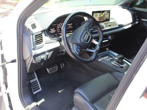 Used 2018 Audi SQ5 Prestige w/ Prestige Package AWD/4WD image 7