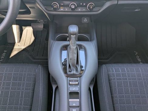 Certified 2024 Honda HR-V LX image 18