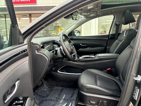 Used 2024 Hyundai Tucson Limited image 3