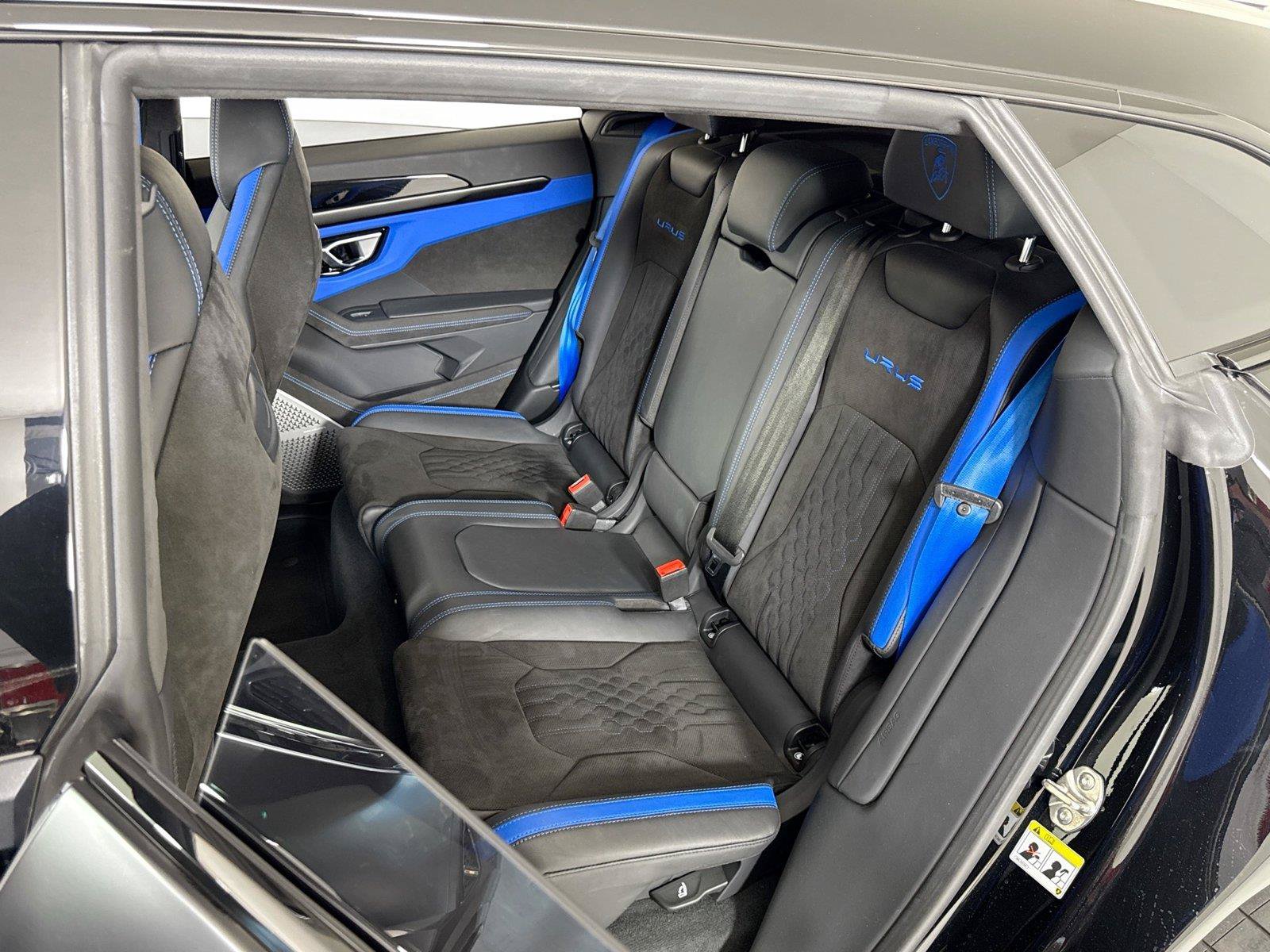 Used 2024 Lamborghini Urus S AWD/4WD image 21