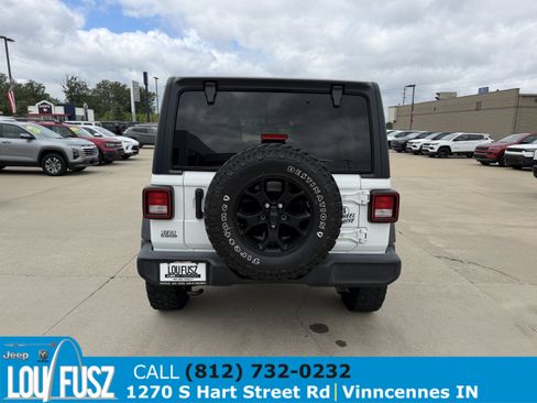 Used 2021 Jeep Wrangler Unlimited Sport AWD/4WD image 6