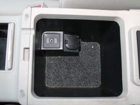 Used 2007 Subaru Outback 2.5i L.L. Bean image 40