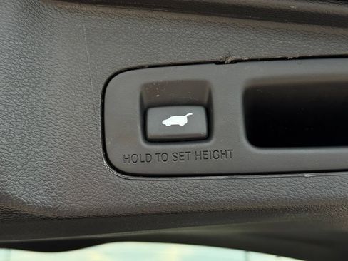 Used 2021 Honda CR-V EX-L image 17