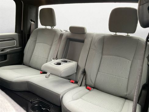 Used 2021 RAM 2500 Big Horn w/ Level 1 Equipment Group image 9