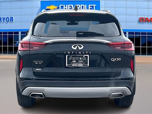 Used 2022 INFINITI QX50 Sensory image 6