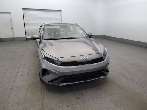 Used 2023 Kia Forte LXS image 14