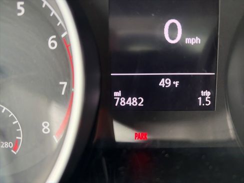 Used 2017 Volkswagen Golf Wolfsburg Edition FWD image 14