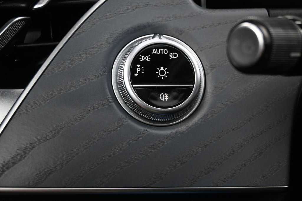 Used 2025 Mercedes-Benz E 53 AMG e 4MATIC Sedan image 18