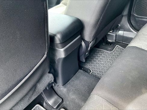 Used 2020 Mitsubishi Outlander Sport ES FWD image 10
