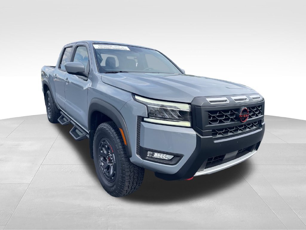 Used 2025 Nissan Frontier PRO-4X AWD/4WD image 7