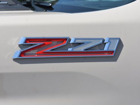 New 2026 Chevrolet Silverado 2500 Custom w/ Custom Value Package AWD/4WD image 13