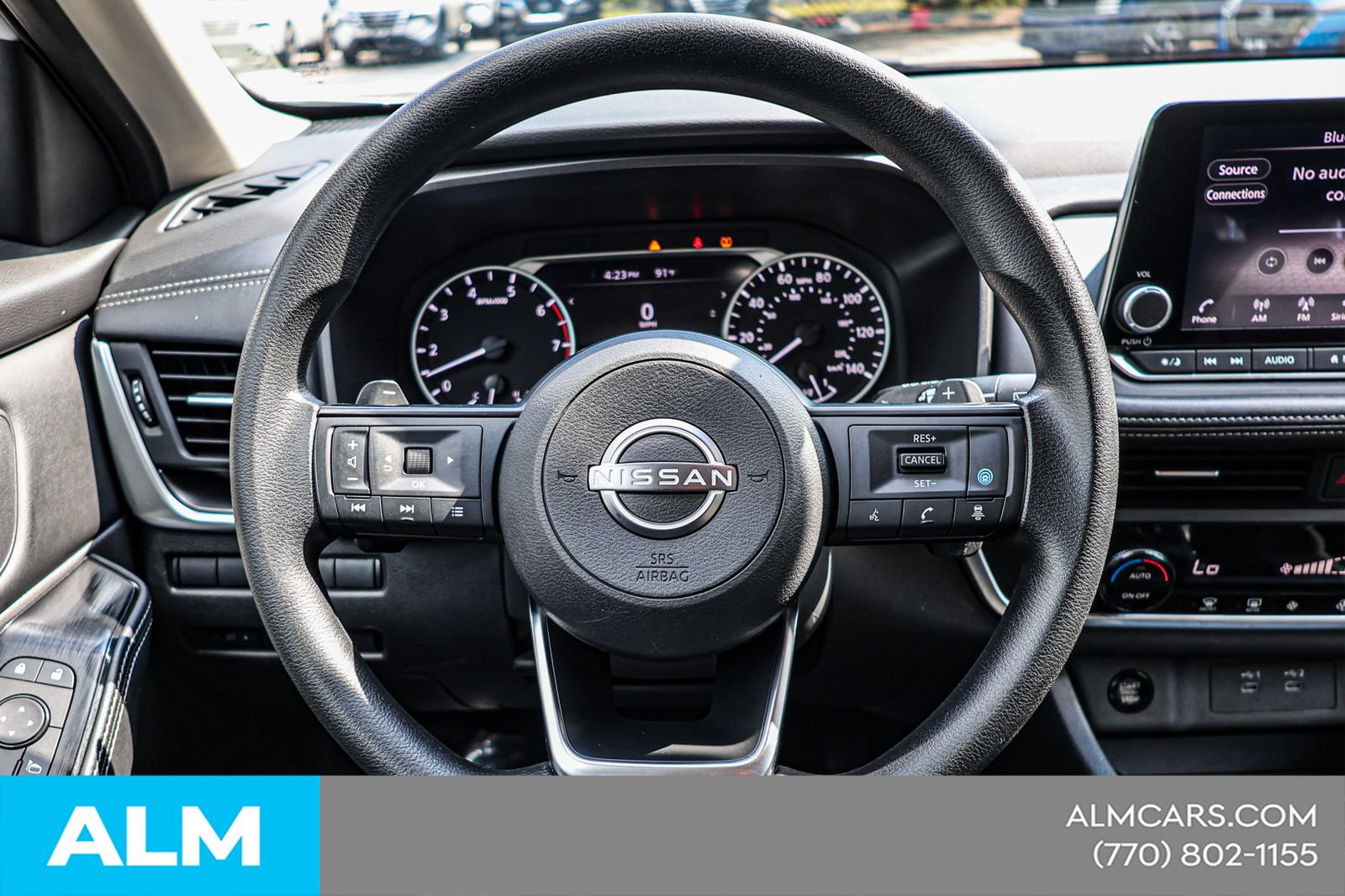 Used 2024 Nissan Rogue SV FWD image 23
