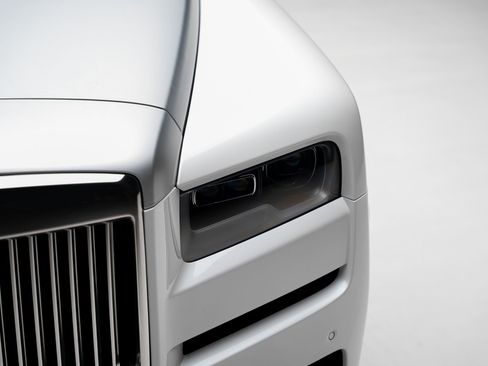 Used 2019 Rolls-Royce Cullinan AWD/4WD image 11