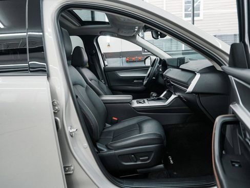 Used 2024 MAZDA CX-90 Plug-In Hybrid w/ Preferred image 39