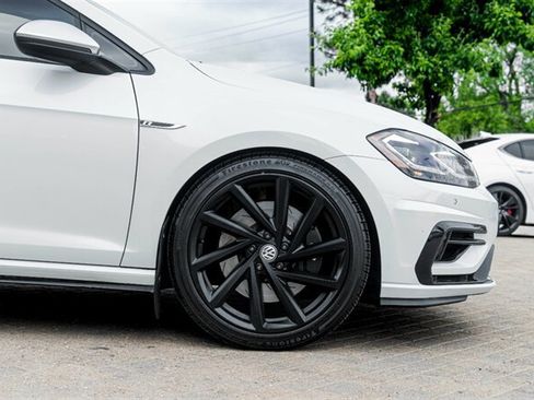 Used 2019 Volkswagen Golf R 4-Door AWD/4WD image 11