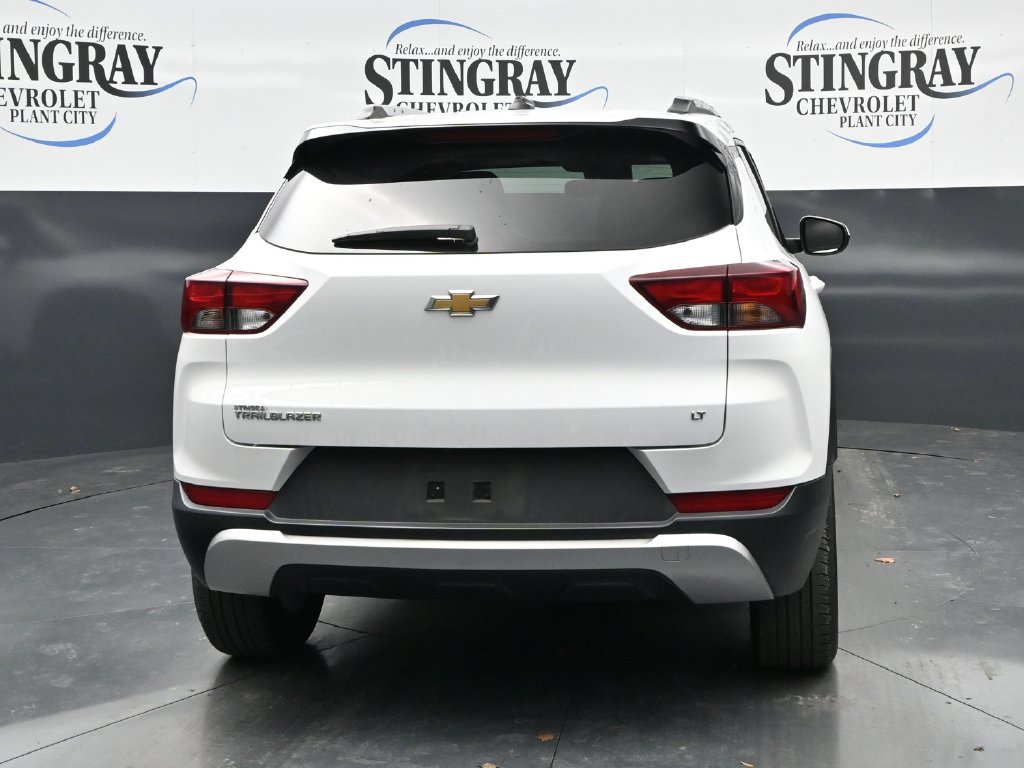 Used 2023 Chevrolet TrailBlazer LT w/ Convenience Package FWD image 6