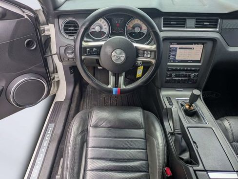 Used 2011 Ford Mustang GT Premium w/ Electronics Pkg RWD image 14