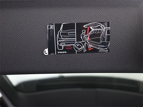 Certified 2025 Volvo XC90 B6 Core w/ Protection Package image 26