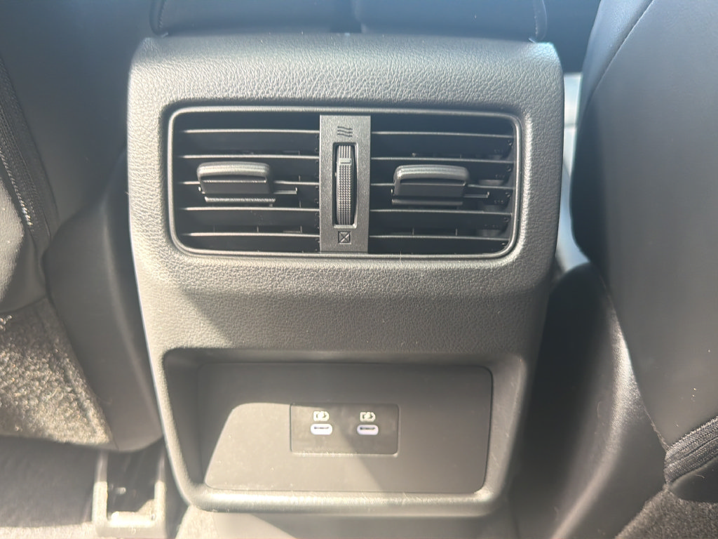 Certified 2025 Nissan Rogue SV w/ SV Premium Package FWD image 36