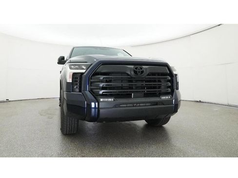 New 2026 Toyota Tundra SR5 AWD/4WD image 30