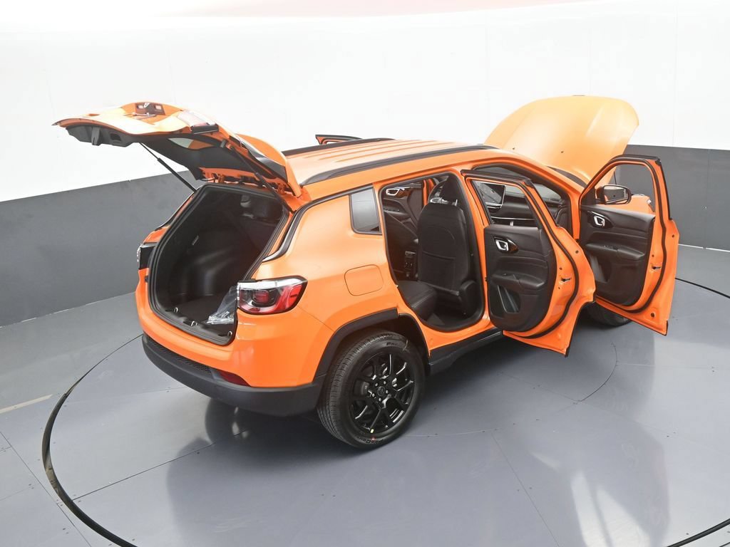 New 2026 Jeep Compass Latitude AWD/4WD image 61