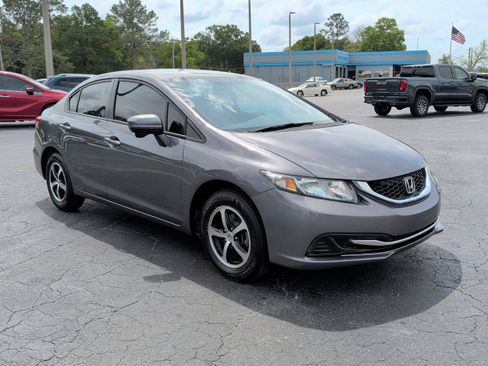 Used 2015 Honda Civic SE image 2