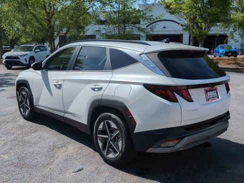 Certified 2025 Hyundai Tucson SEL image 8