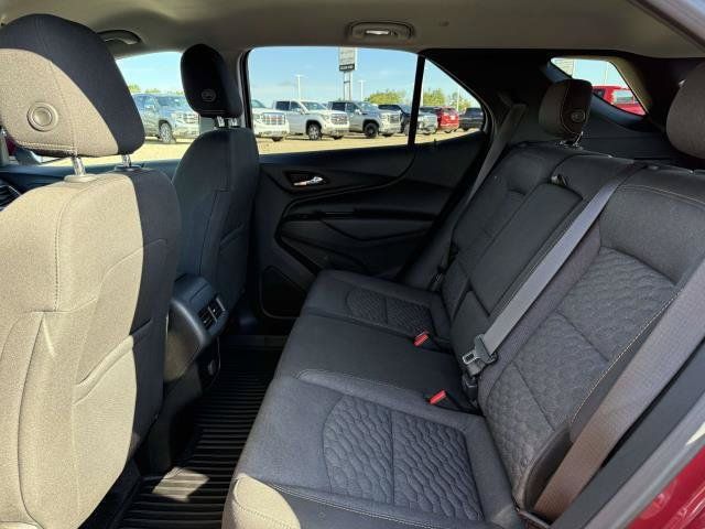 Used 2018 Chevrolet Equinox LT FWD image 13