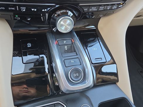 Certified 2024 Acura MDX FWD w/ Technology Package image 30