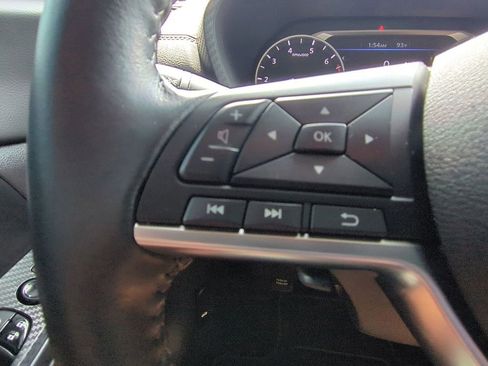 Used 2023 Nissan Sentra SV image 15